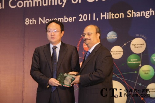 Frost & Sullivan ȫ��CEO�涭�ºϻ���Aroop Zutshi���ң����A���������(w��)�C�l(f��)��ȫ����Ź�������(w��)���L(zh��ng)�c��(chu��ng)�ª�(ji��ng)�����n�ԣ��A���������(w��)�a(ch��n)Ʒ�����L(zh��ng)����<br/>

