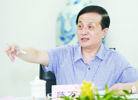 ȫ���˴�������������볣ί��ԭ�����f(xi��)����ϯ��f־