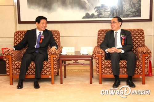 ���ʡί����ӛ��ʡ�L�w�����c�Ї�(li��n)ͨ������(j��ng)��������ͨ����